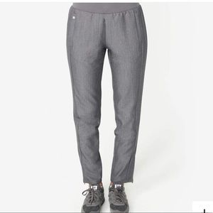 FIGS SKINNY TRACK SCRUB PANT